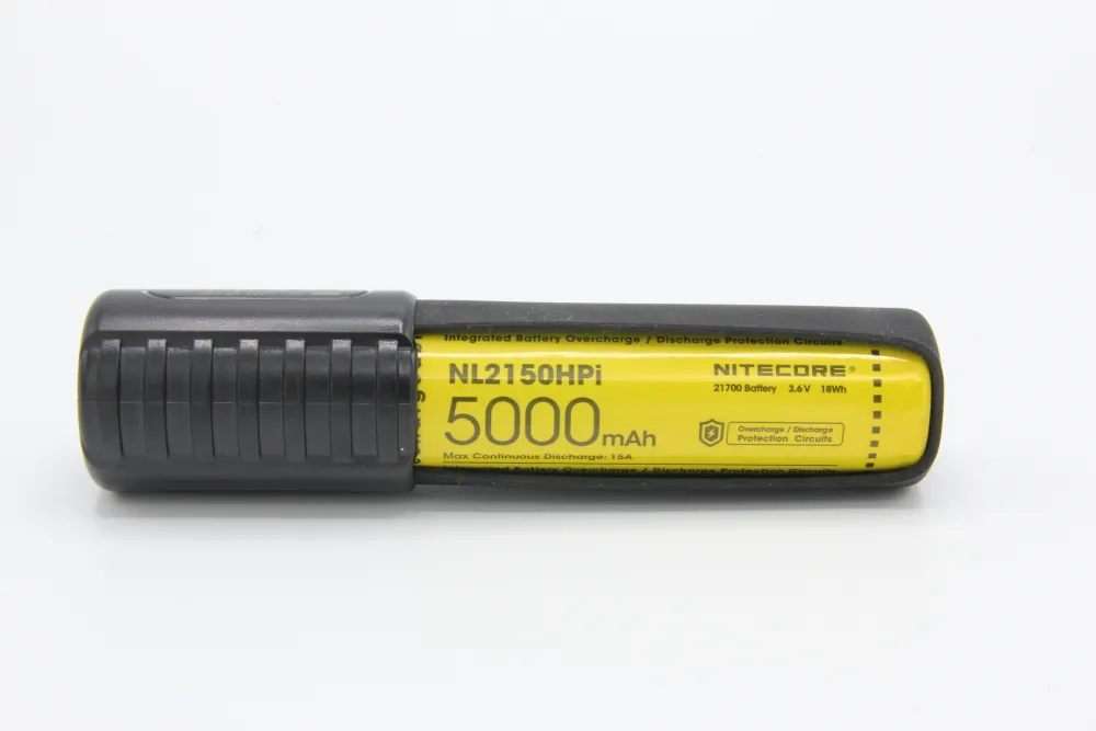 Nitecore F21i