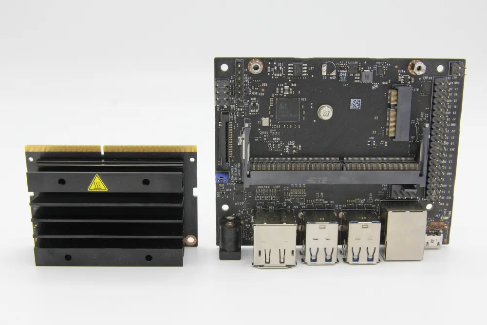 Module NVIDIA Jetson Nano est déconnecté de la carte mère
